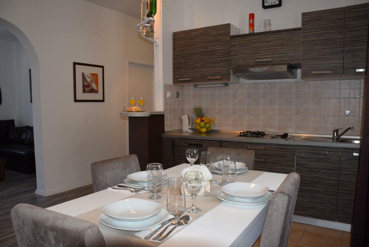 Apartments Zelic Vodice Esterno foto