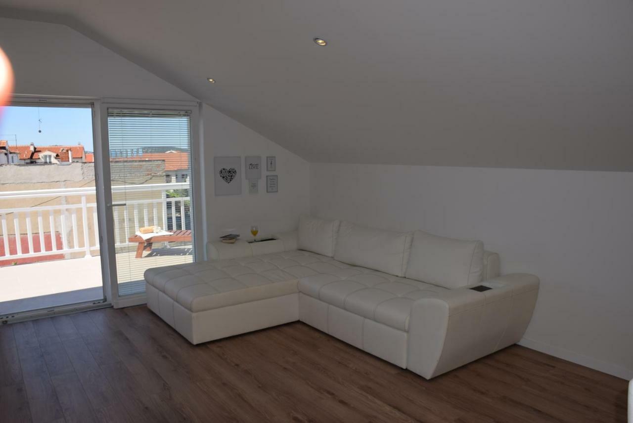 Apartments Zelic Vodice Esterno foto