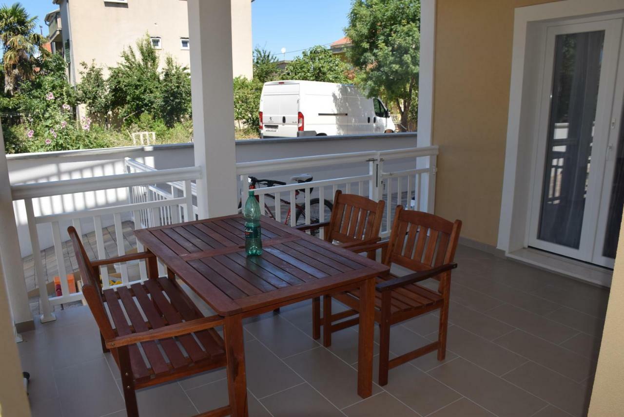 Apartments Zelic Vodice Esterno foto