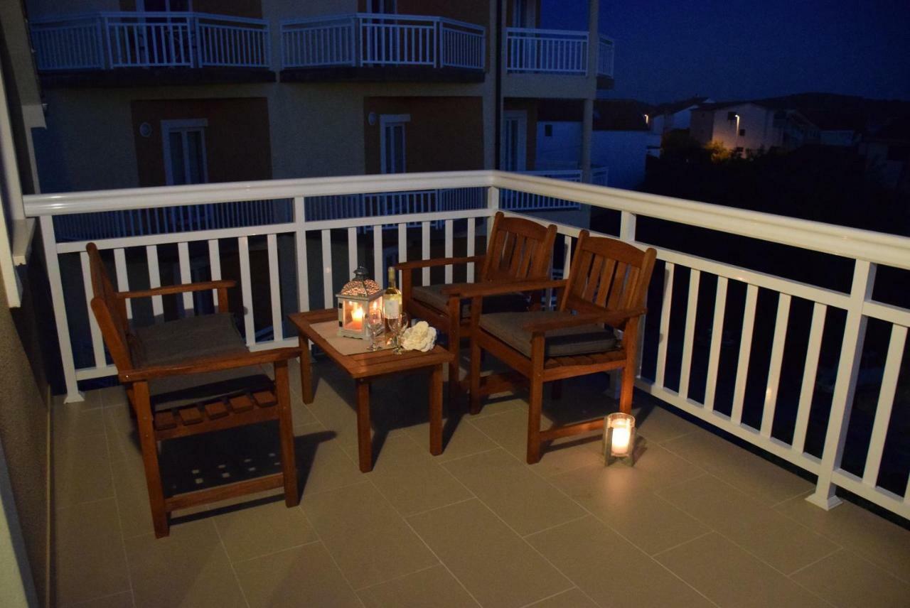 Apartments Zelic Vodice Esterno foto