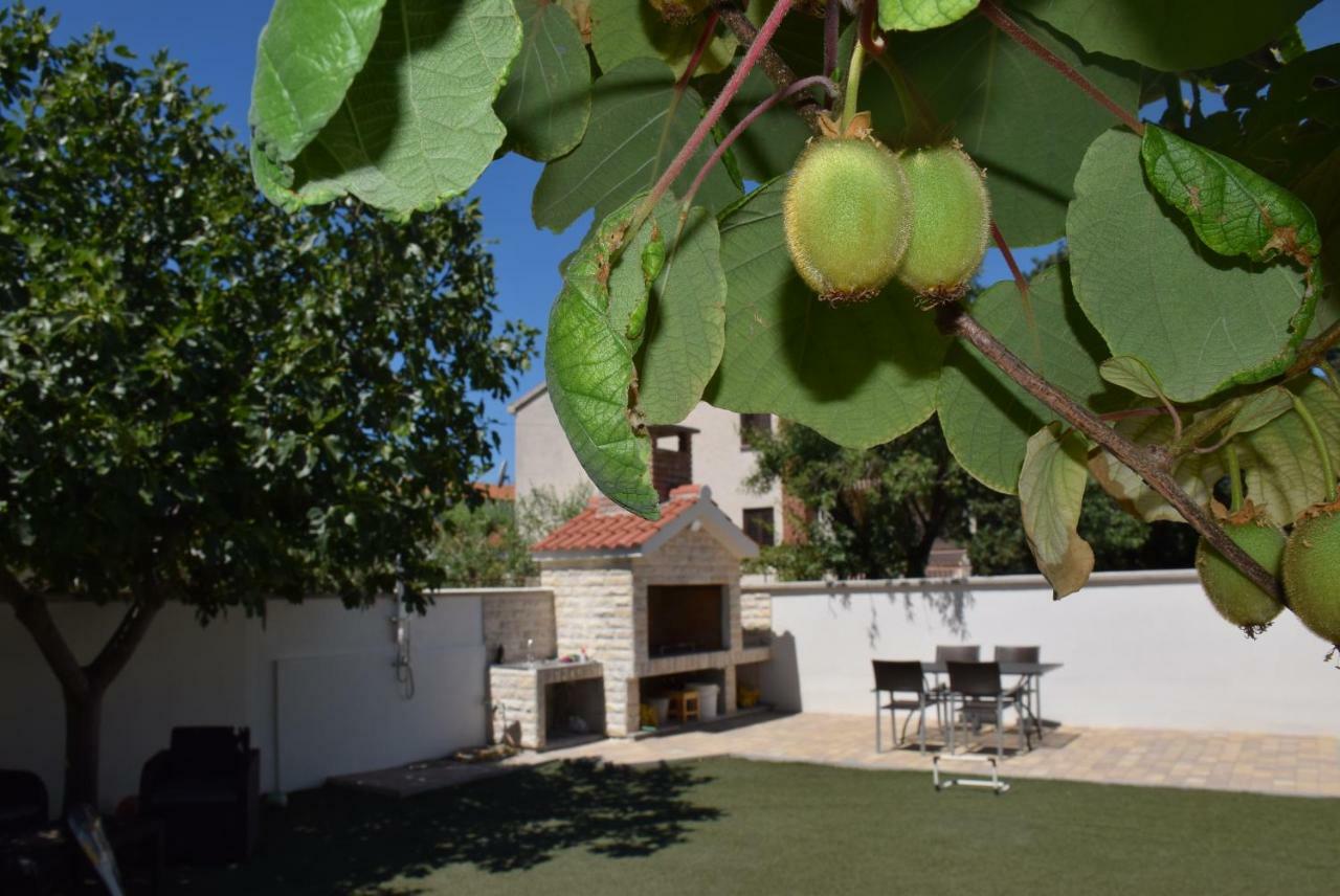 Apartments Zelic Vodice Esterno foto